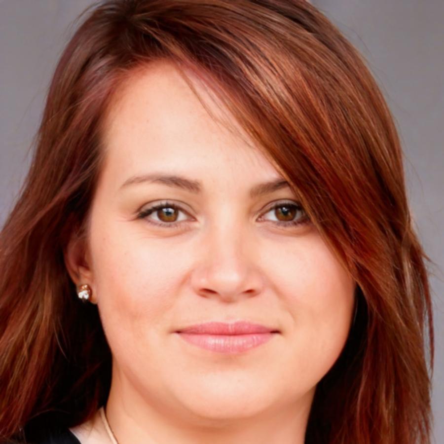 Instructora experta en finanzas corporativas